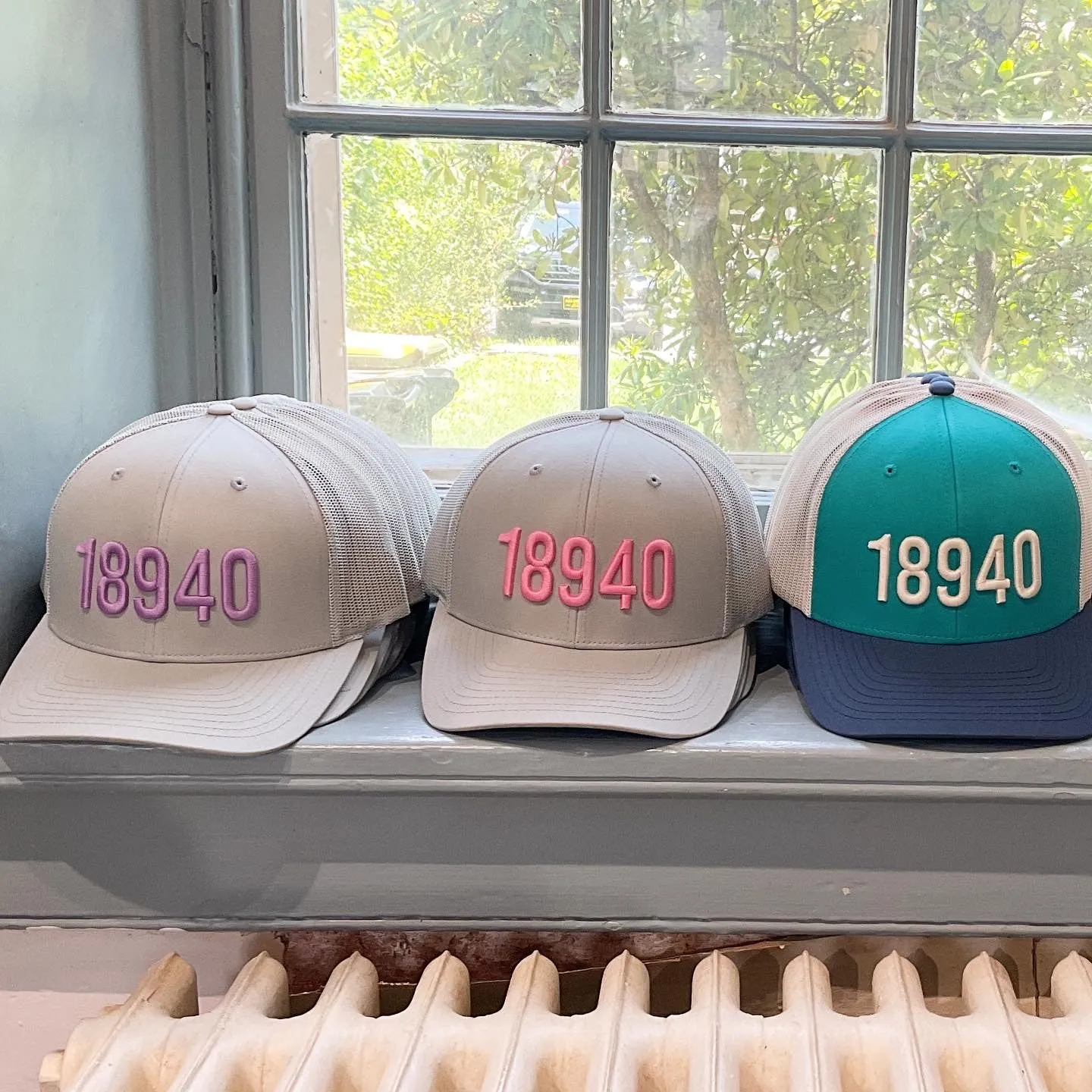 18940 Hat (Youth): Teal & Navy