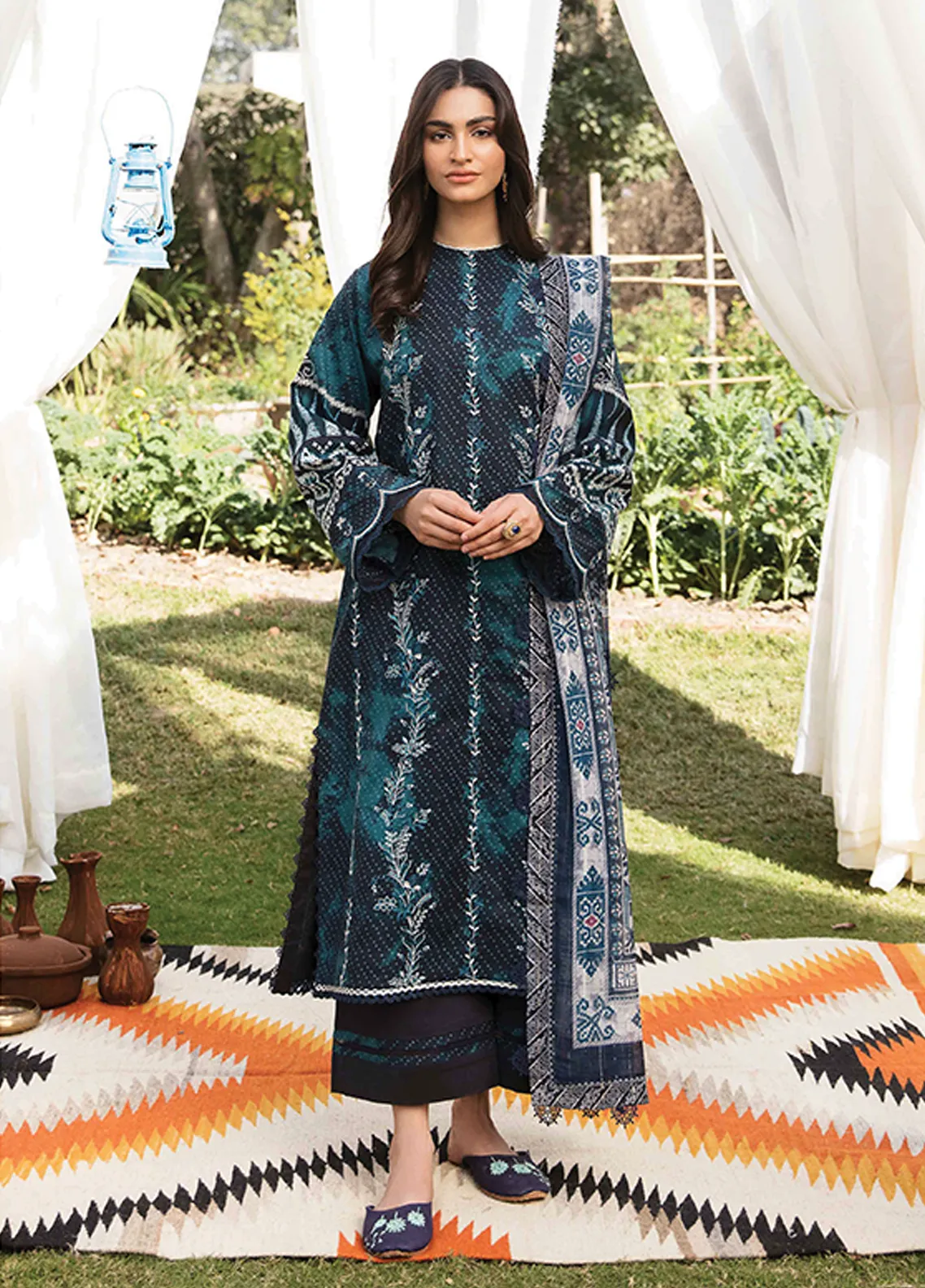 Afsanah By Seran Embroidered Lawn Unstitched 3 Piece Suit - 09