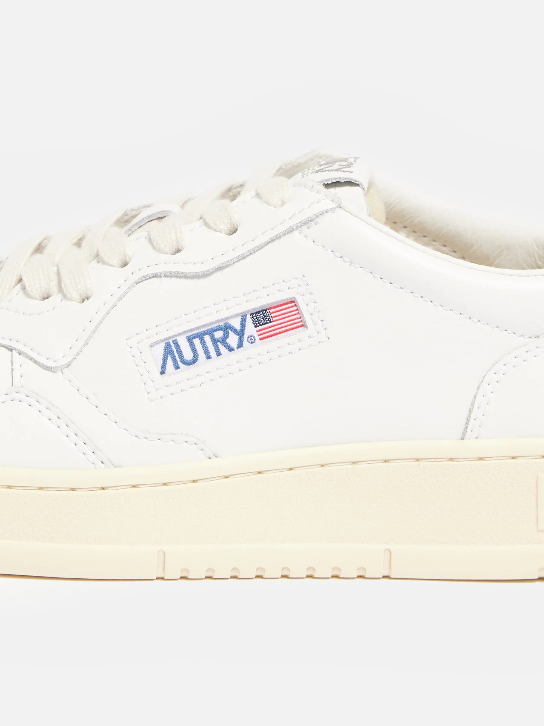 AUTRY | MEDALIST LOW FOR WOMEN