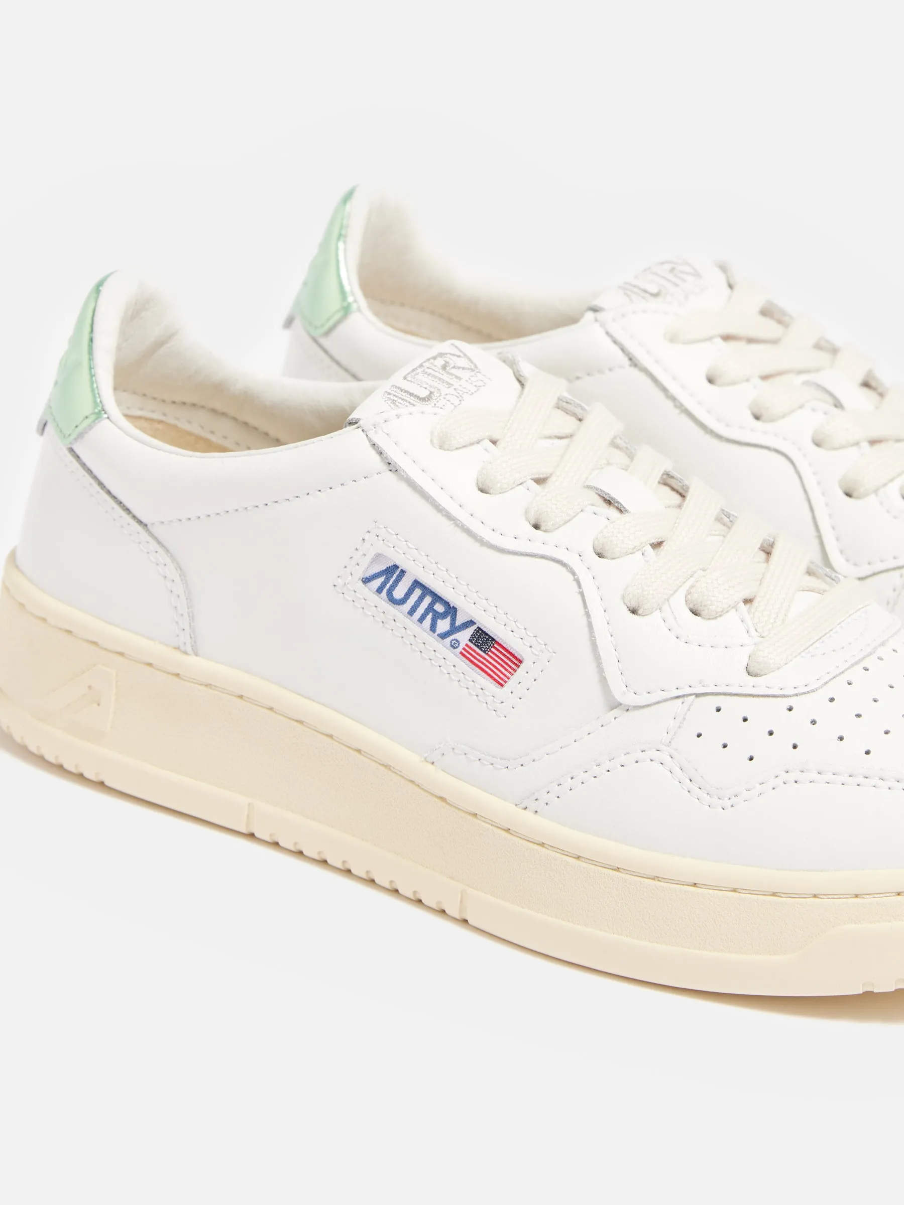 AUTRY | MEDALIST LOW FOR WOMEN