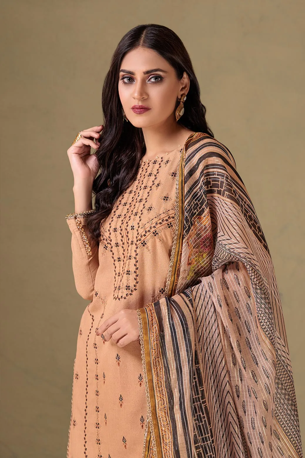 BEIGE-KARANDI-3 PIECE (HV2R223P04)