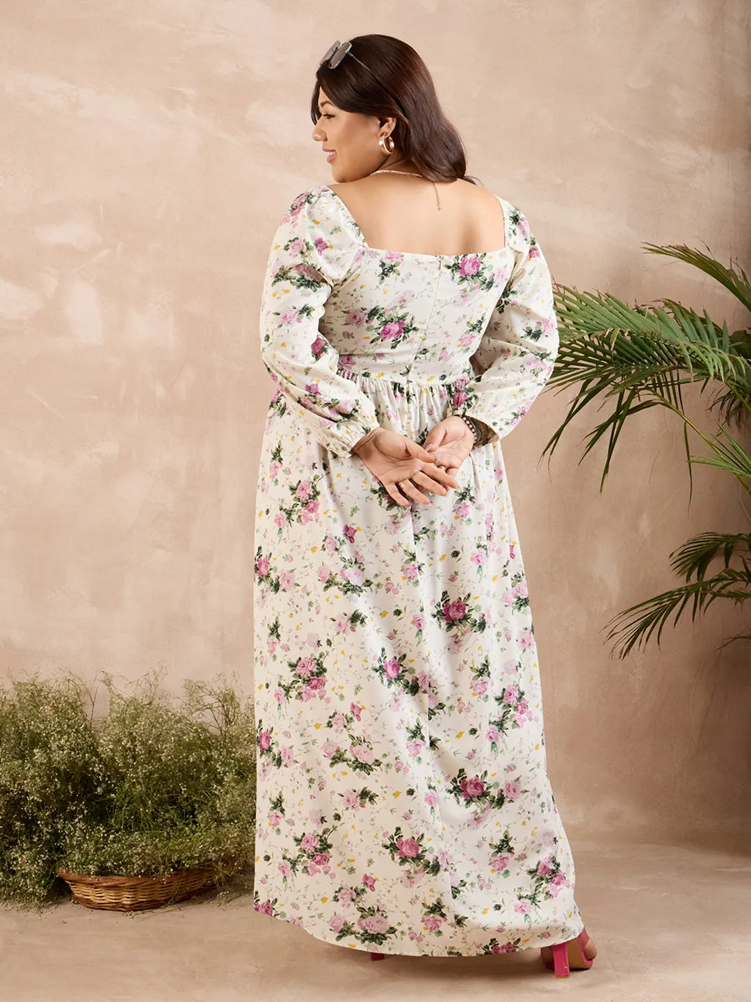 Berrylush Curve Women Beige Floral Print Sweetheart Neck Maxi Dress