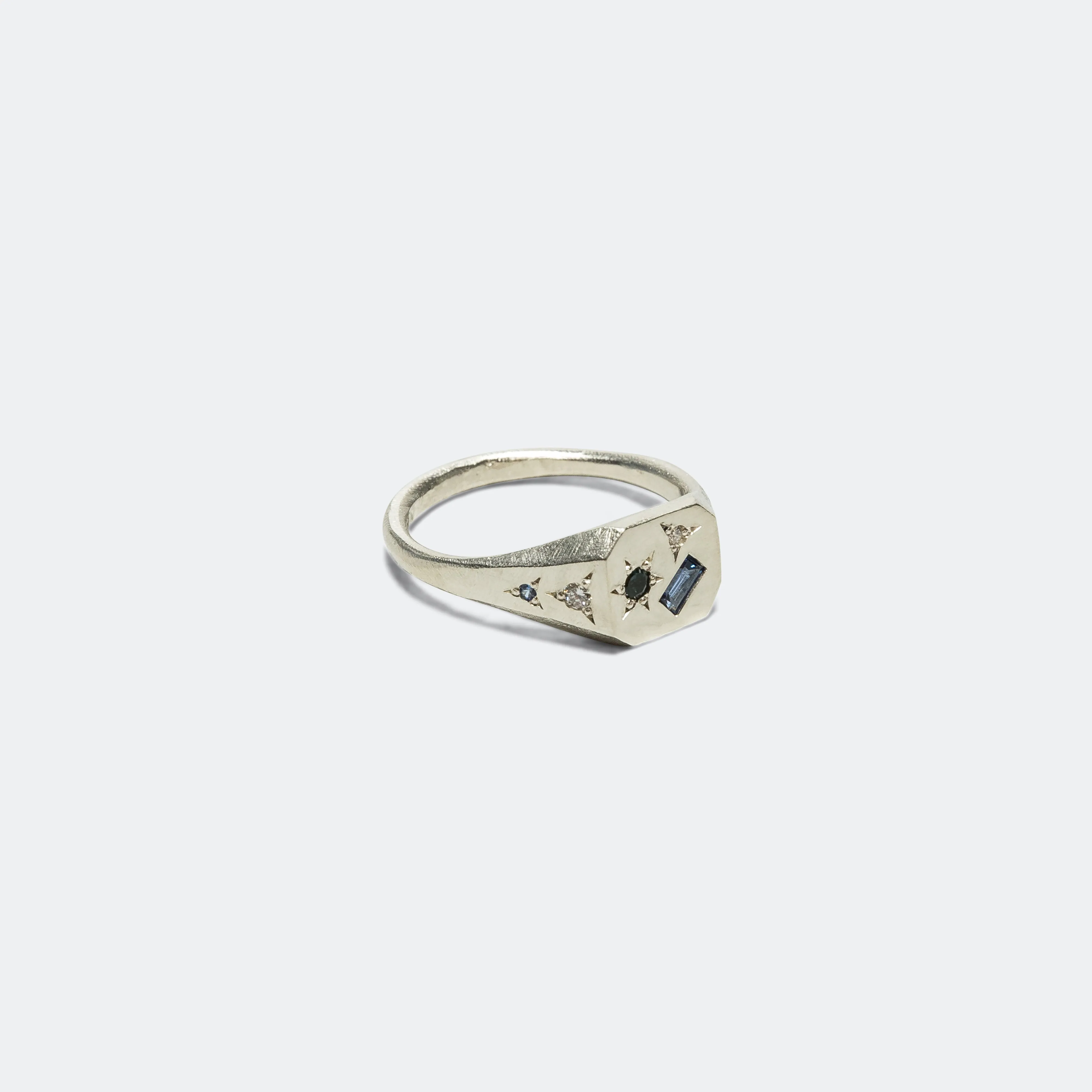 Blue Difficult Ring - 9ct White Gold