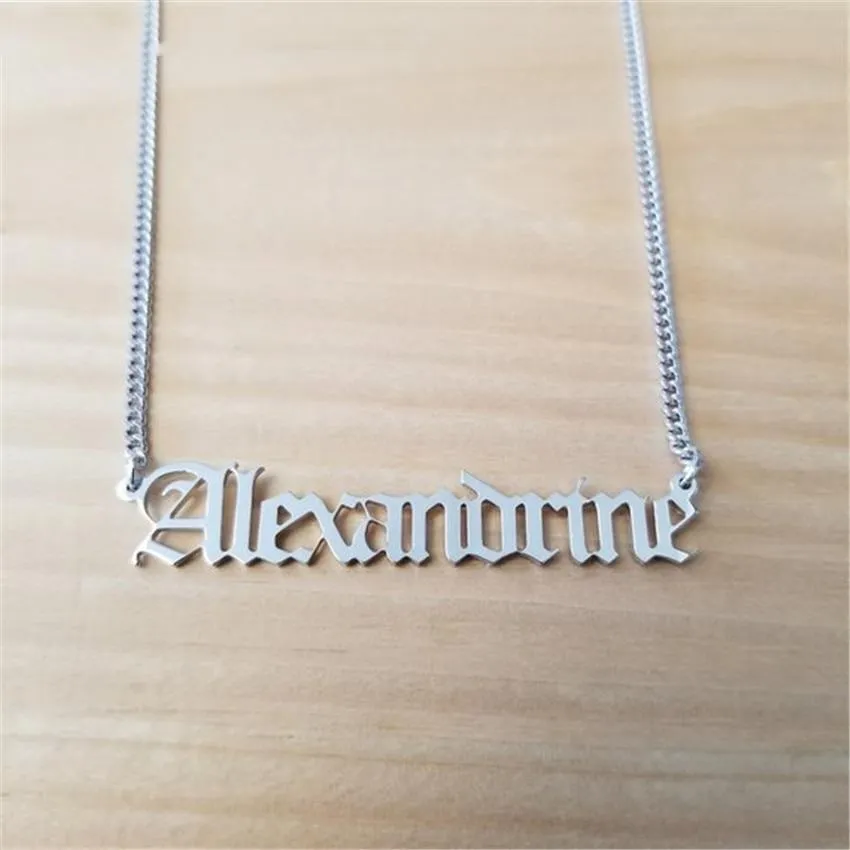 Custom Name Necklace For Men- Personalized Nameplate Necklace For Women