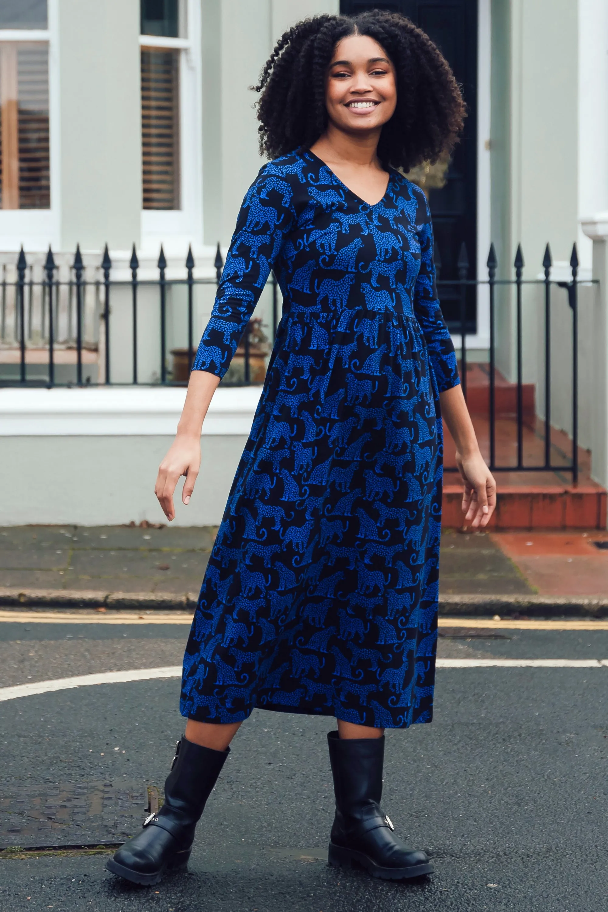 Evelyn Midi Jersey Dress - Black/Blue, Leopard Spots