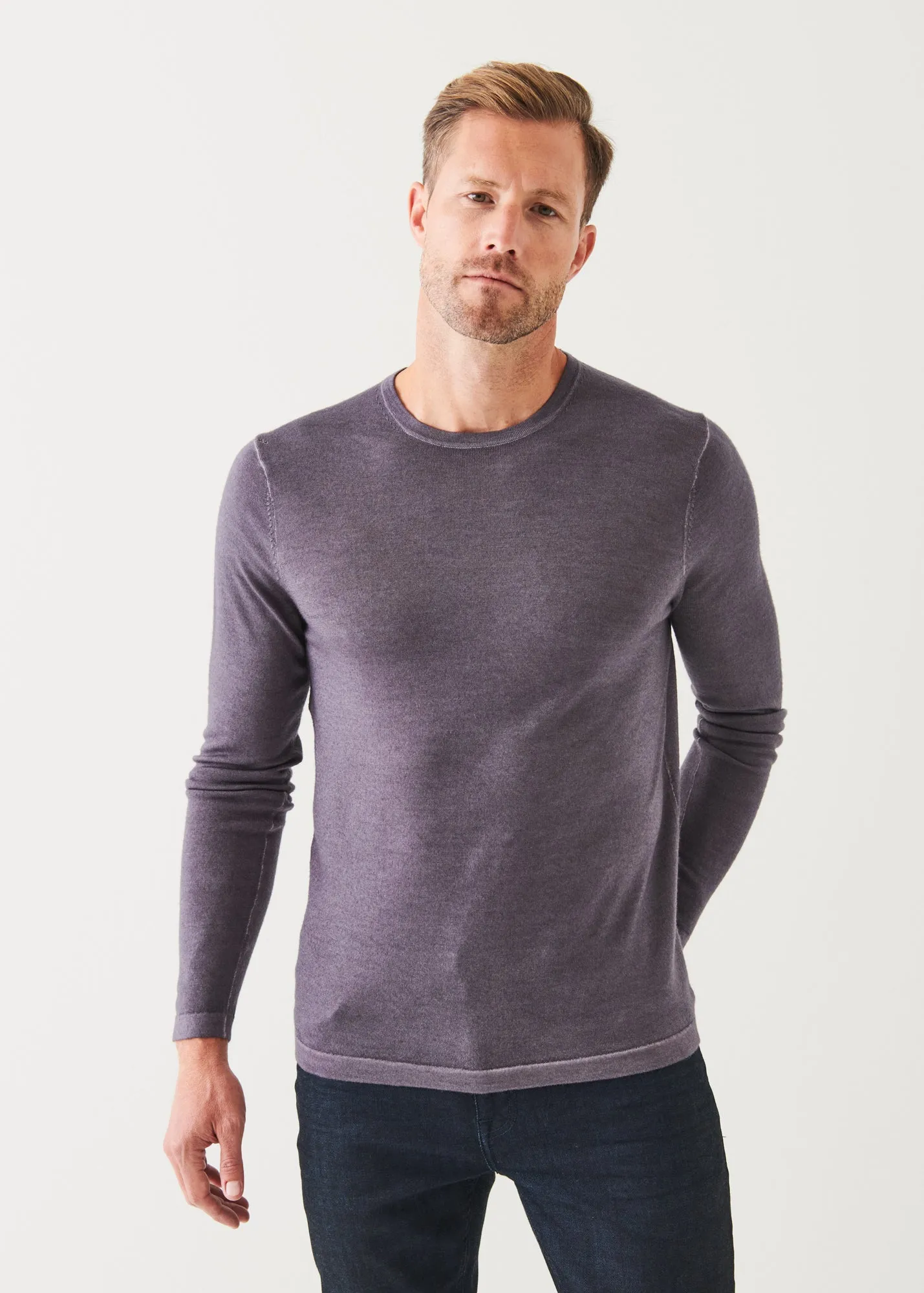 EXTRA-FINE MERINO VINTAGE WASH CREWNECK