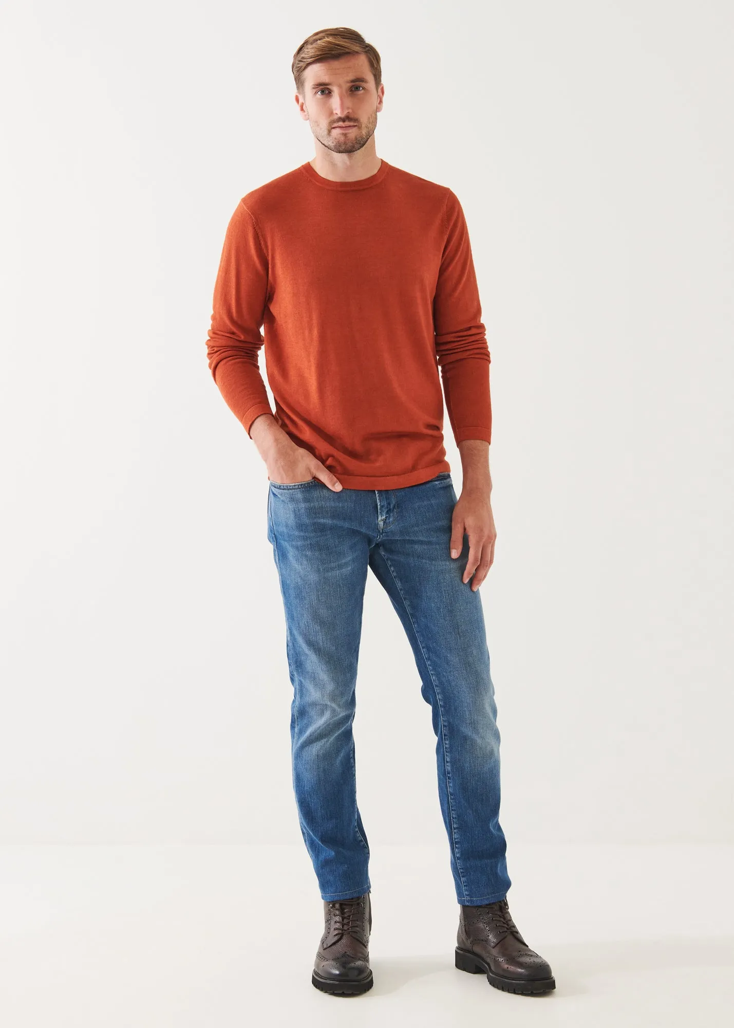 EXTRA-FINE MERINO VINTAGE WASH CREWNECK