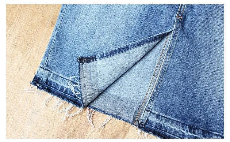 FRAYED HEM DENIM SKIRT