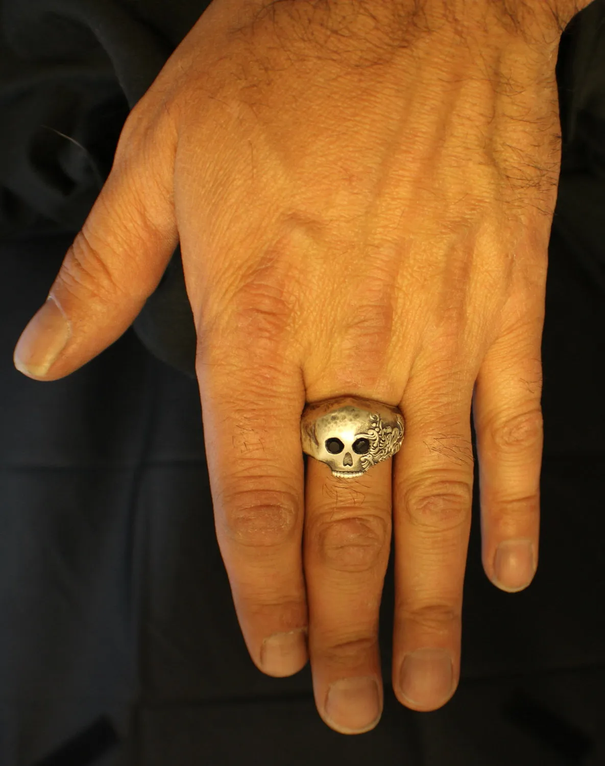 Hammered Fiji Skull Ring-UDINC0023a