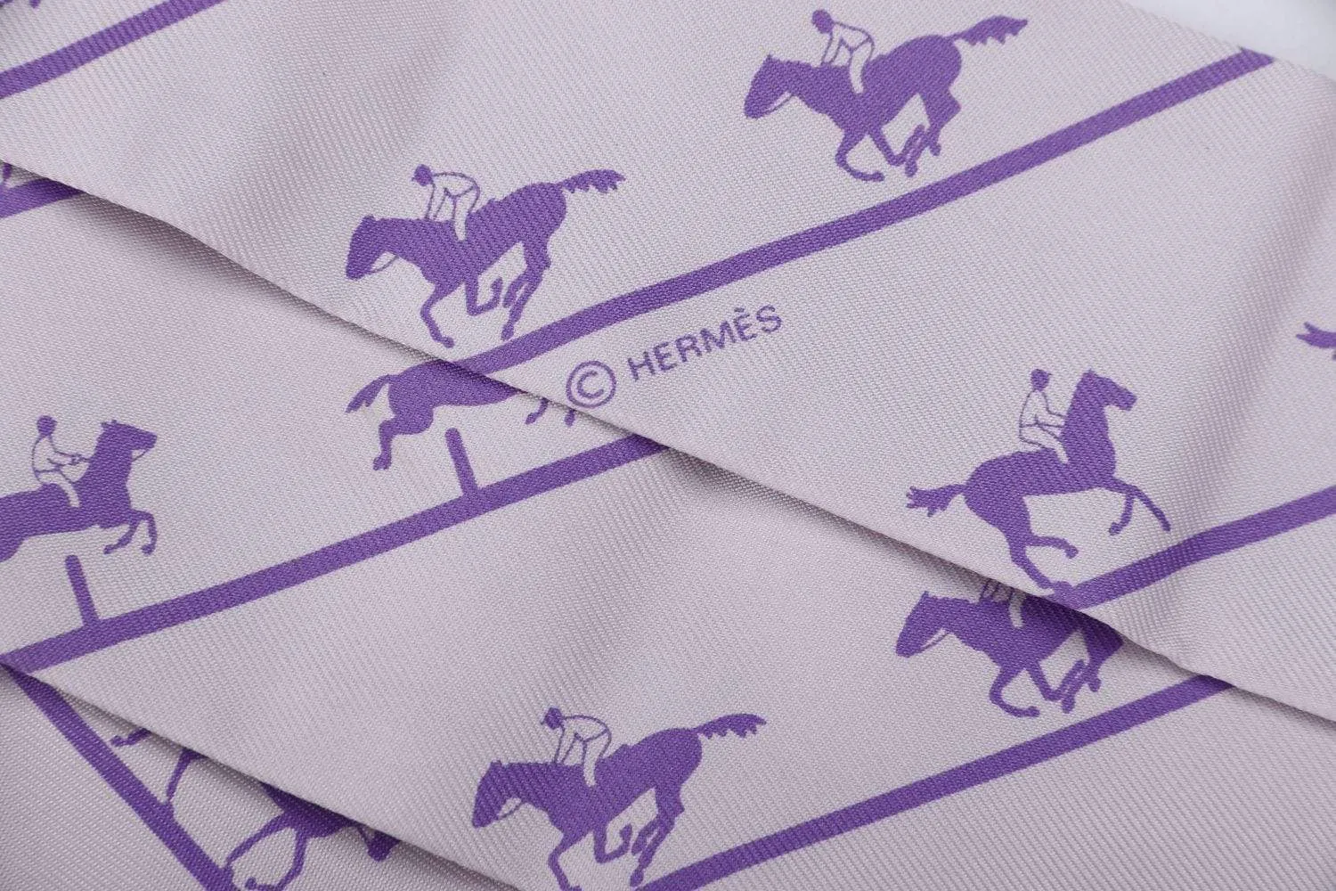 Hermes Silk Twilly Light Purple Horse