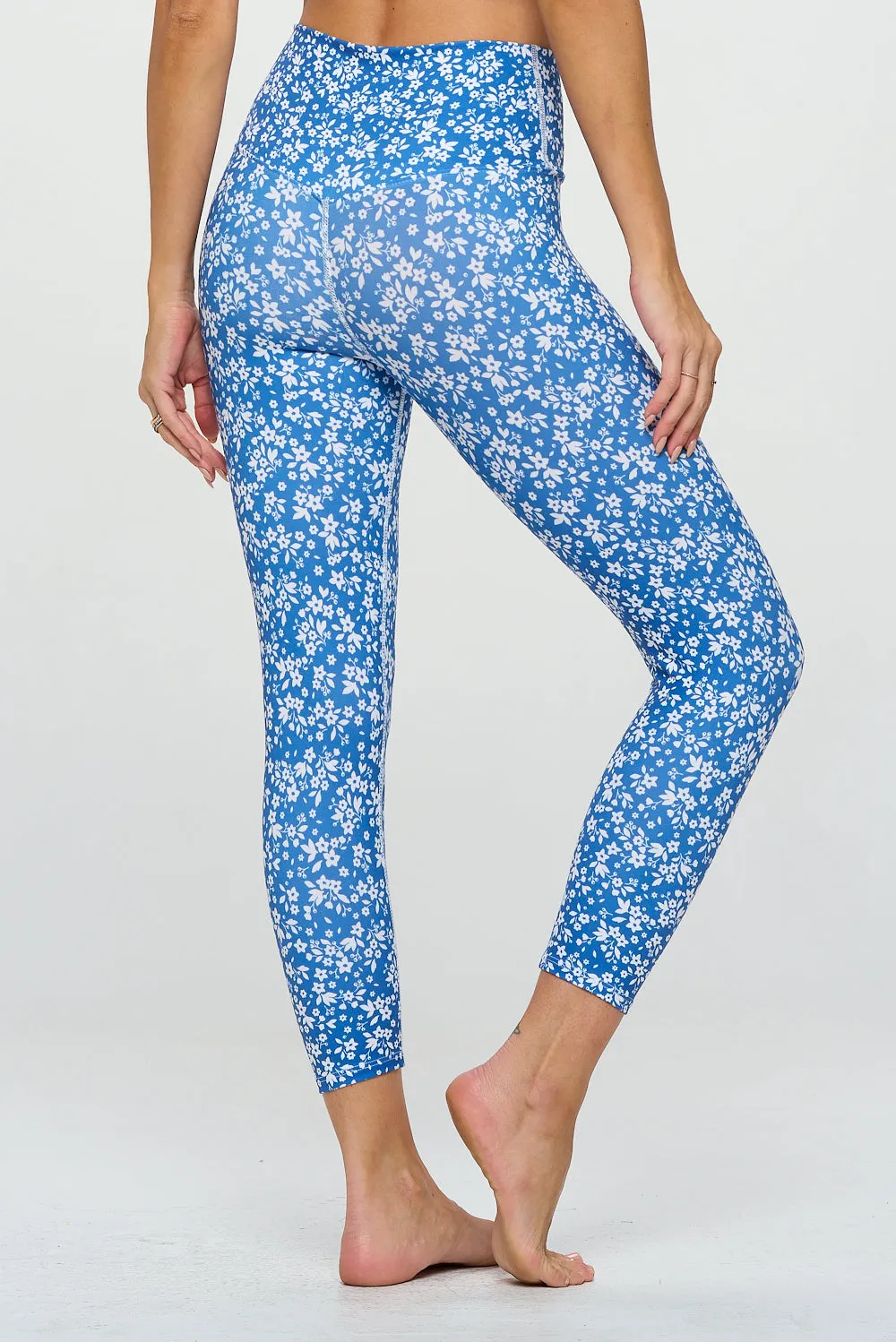 Kate - Ditsy Blue Sky - Cross Over - Capri Legging (High-Waist)