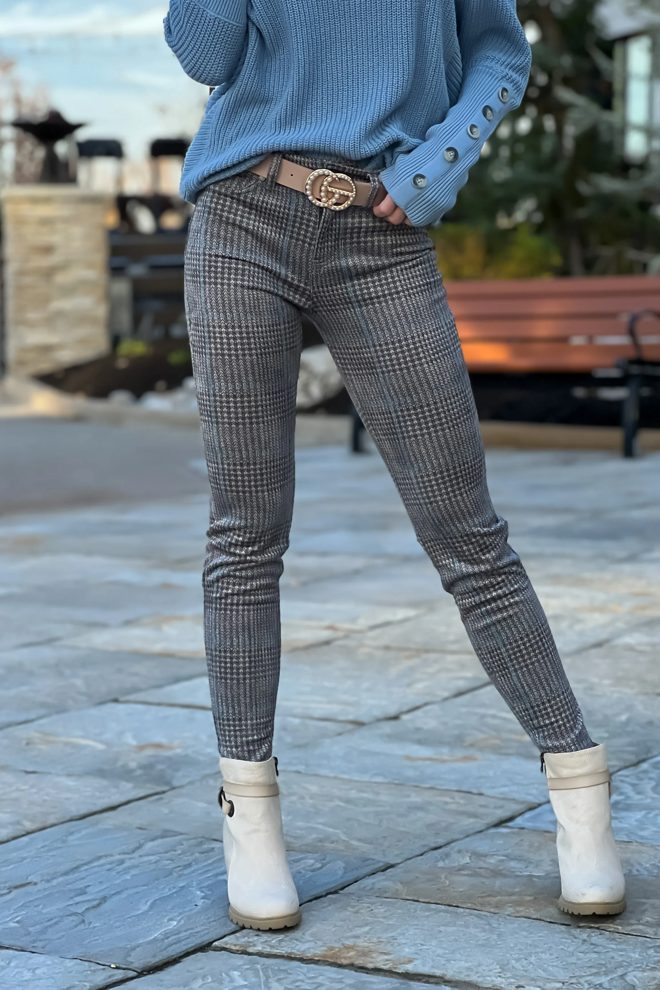 Liverpool Madonna Plaid Faux Suede Skinny Pant : Grey/Blue