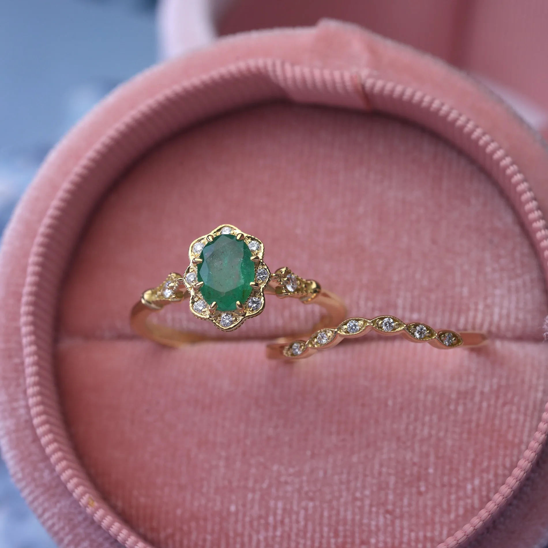 Natural Green Zambian Emerald in a Daisy Oval engagement ring