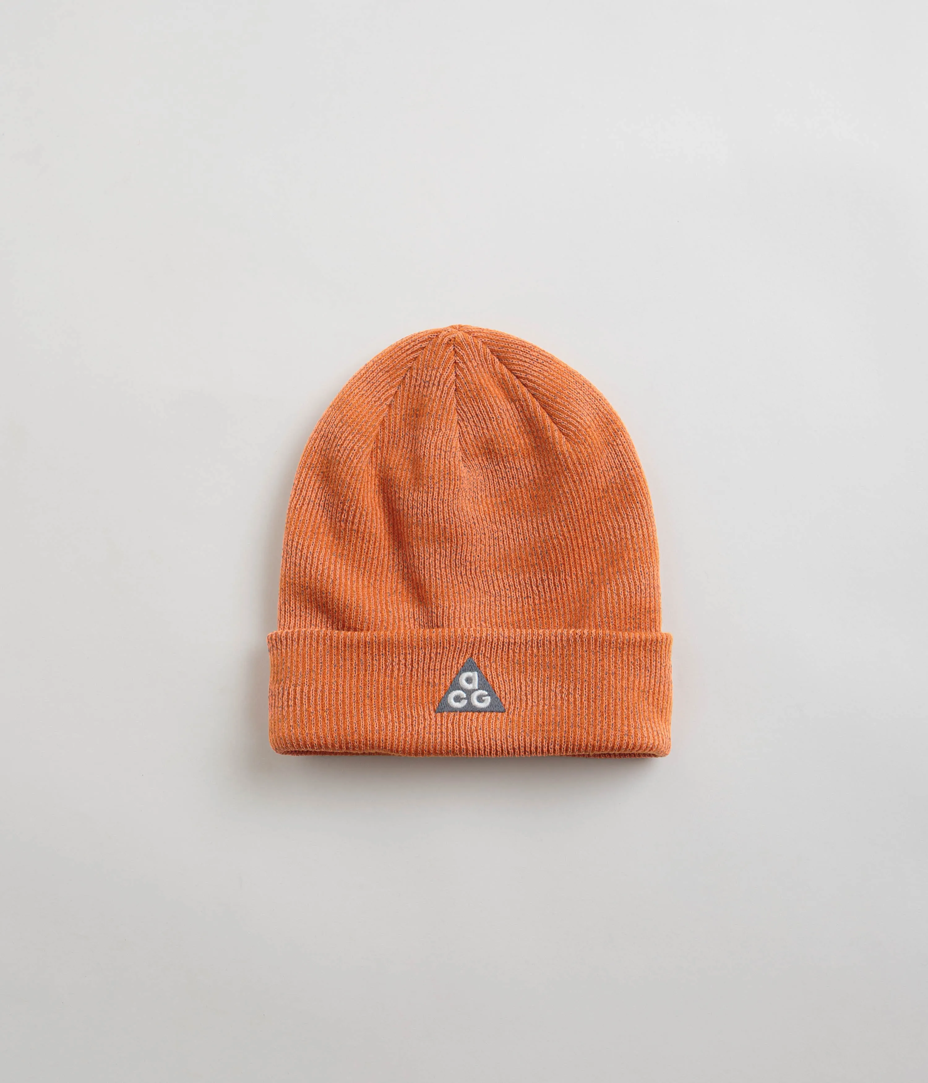 Nike ACG Peak Beanie - Campfire Orange / Total Orange