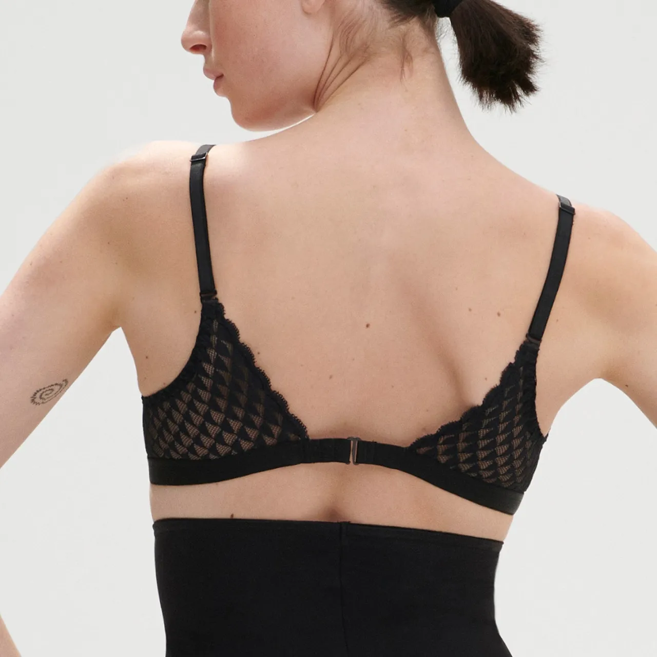 Subtile Wireless Bra