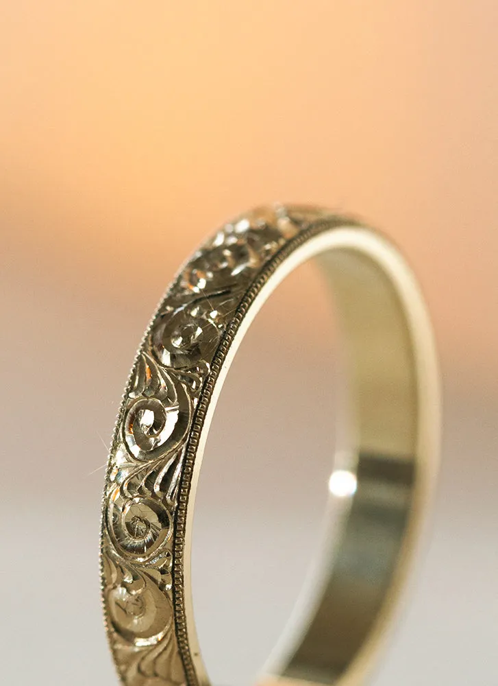 The gent blake scroll ring 14k gold